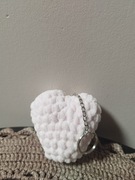 Breloczek serce na szydełku 