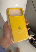 Case iPhone 17 pro max yellow żółte plecki etui silikonowe nowe 
