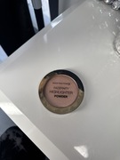 Rozświetlacz max factor 