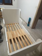 Łóżko dziecięce BUSUNGE + materac VIMSIG