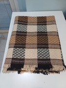  Narzuty na fotele i wersalkę .