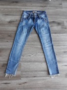 Damskie spodnie jeansowe z niskim stanem biodrówki skinny jeans do kostek S