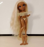 Lalka Rainbow High, Harper Dune Pacific Coast /MGA/