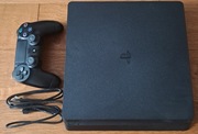 PLAYSTATION 4 + GRY