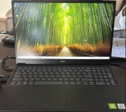 Laptop DELL VOSTRO 5590 - i7-10510U 24 GB 512 M.2 MX250 FHD Znakomity stan