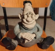 Figurka  dekoracja   gnom krasnal  skrzat troll