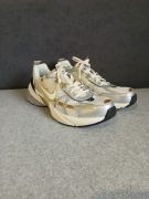 Buty Nike Sportswear V2K RUN r.44.5