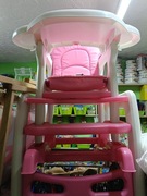 Krzesełko do karmienia dziecka 