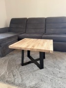 Dębowy stolik kawowy