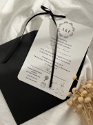 Eleganckie Jednokartkowe Zaproszenie Ślubne z czarną kopertą