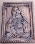 Płaskorzeźba Maria z sercem