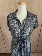 Sukienka w zwierzęcy wzór John Rocha 12