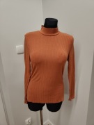 Rdzawy golf damski bluzka z golfem 38 M