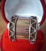 Szeroka obrączka etno