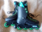 Sprzedam rolki dla dziewczynki lub chłopca. Rozmiar wkładki 22 cm.