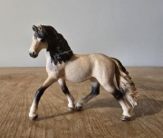 Schleich koń andaluzyjski klacz figurka model z 2014 r.