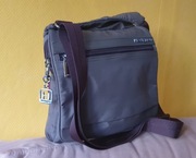 Oryginalna torebka saszetka Hedgren 