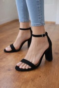 Czarne sandały na słupku – eleganckie, wygodne | 41