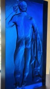 Szklana rzeźba -męski akt
