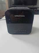 Radio budzik Grundig.