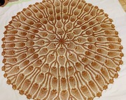 Serweta szydełkowa złota 125 cm