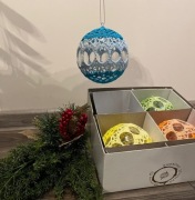Bombki na choinkę 8 cm własnoręcznie wyszydełkowane 