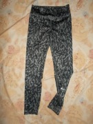 Nike legginsy sport dziew. r.137-146cm