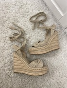 Espadryle wiązane na koturnie Kendall + Kylie 38