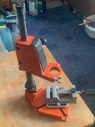 stojak wiertarki z imadłem maszynowym 