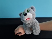 Wilk pies pluszak zabawka na rękę 