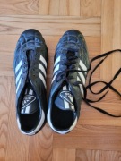 Czarne korki piłkarskie Adidas rozm 44,5