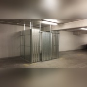 Komórki lokatorskie, boksy garażowe, schowki rower