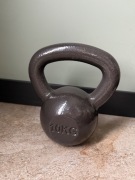 Kettlebell żeliwny 10kg Premium
