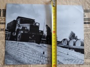 Fotografia PRL ciężarówka KrAZ-256B/B1 fotograf Jan Zelman