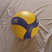Nowa piłka do siatkówki