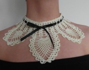 Kołnierzyk naszyjnik szydełkowy
