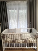 Pościel do łóżeczka z wypełnieniem.