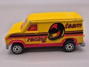 FOURGON    RACING TEAM  MAJORETTE