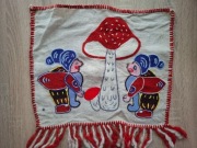 Makatka haftowana na lnie