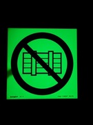 Tabliczka BHP „Nie zastawiać „ fluoroscencyjna , 20x20cm, atest