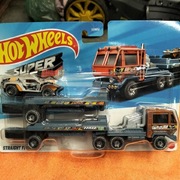 Hot wheels straight freightin nowy zestaw autek resortów 