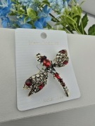 Piękna broszka elegancka prezent 