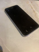 iPhone SE 2016 uszkodzony