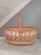 Koszyczek wielkanocny wiklinowy