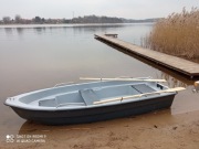 Wędkowanie z łódki nad jeziorem Hartowiec