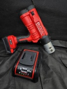 Tylko prasa Ridgid RP 340! Standardowy rozmiar prasy miedzianej/mega