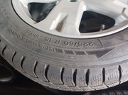Felgi aluminiowe razem z oponami zimowymi 18 RAV-4