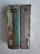 B. . Zapalniczka kolekcjonerska IMCO Stremline 6800 .Benzyna. 