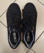 Trampki BigStar w rozmiarze 42. 