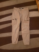 Męskie Spodnie Bershka Joggery - Rozmiar M, Jak Nowe, Zadbane, Beżowe